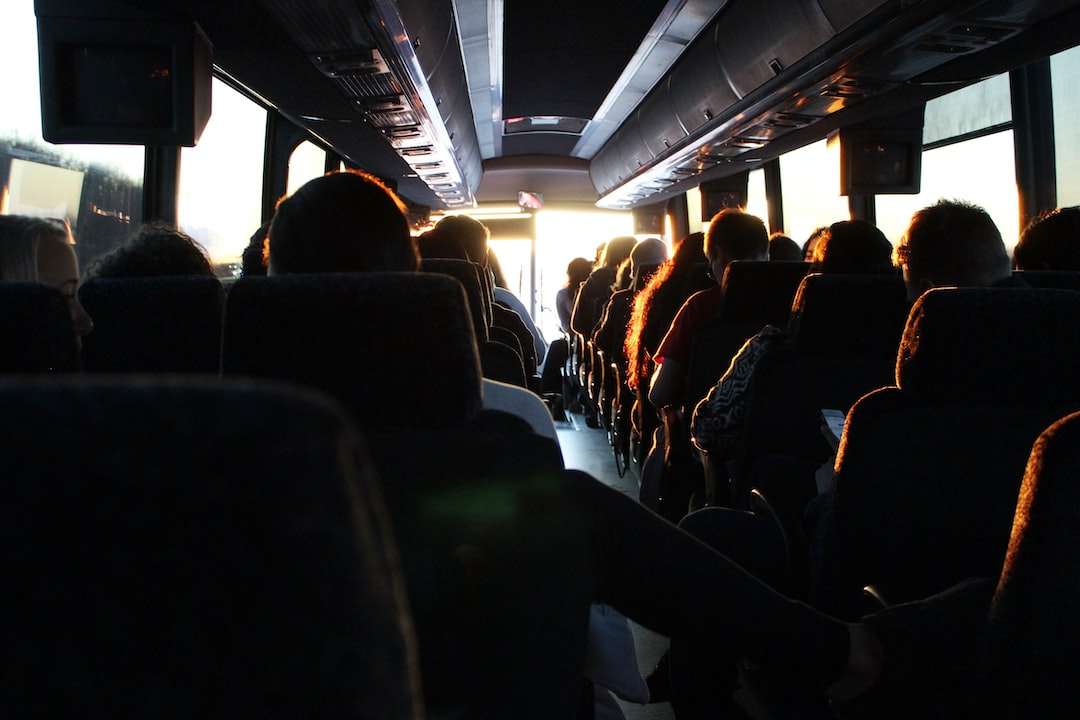 Komfort podróży z Polski do Niemiec – przewozy busami na przykładzie InterBus